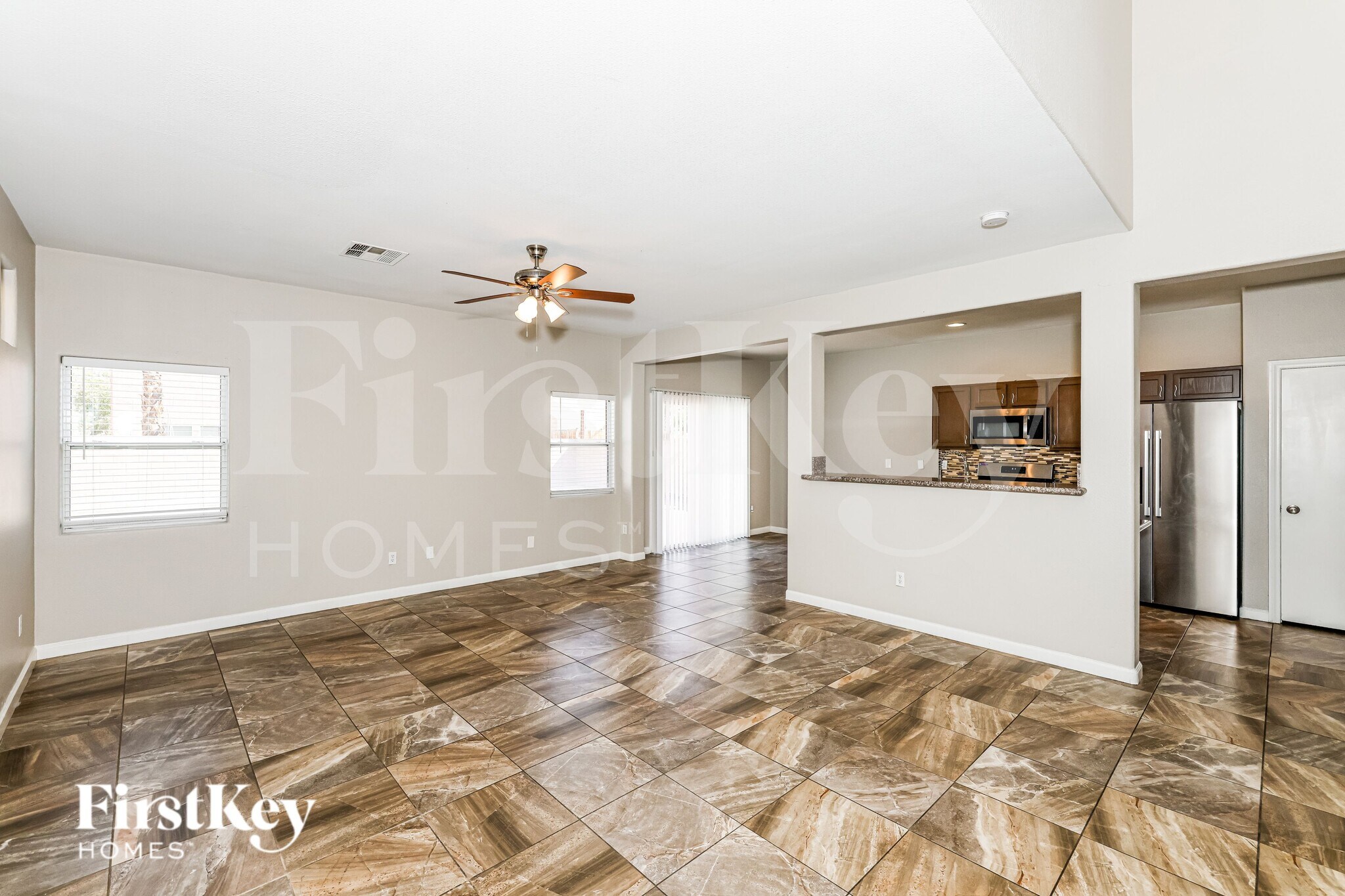 Building Photo - 528 E Brown Breeches Ave