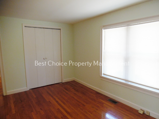 Building Photo - 3931 Locust Hill Rd