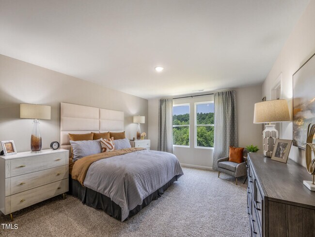 Building Photo - 327 White Birch Ln