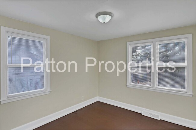 Building Photo - Roosevelt Village Vicinity / Broad River H...