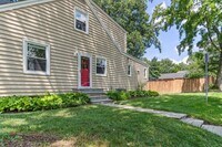 Building Photo - Cute Cape Cod Close to Forest Glen Metro w/huge backyard!