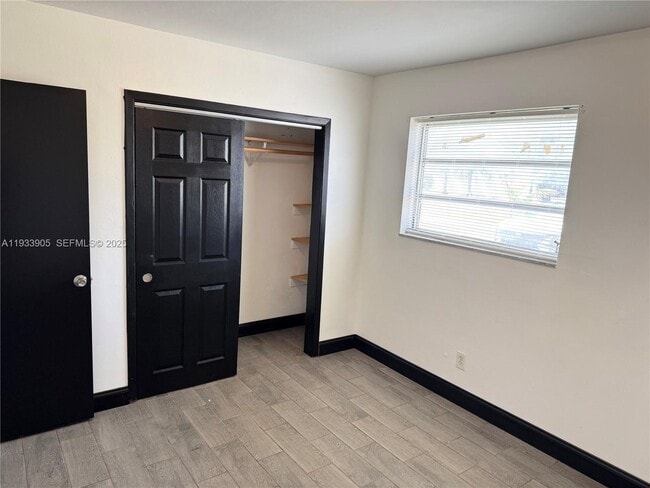 Building Photo - 17205 SW 109th Ct