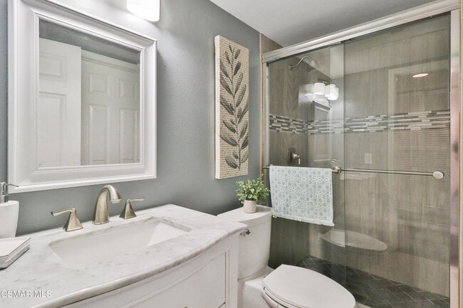 Building Photo - 2598 Winthrop Ct