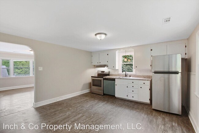 Building Photo - 3 br, 2 bath House - 124 Manchester St