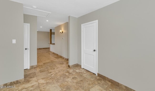 Building Photo - 3822 E Monterosa St