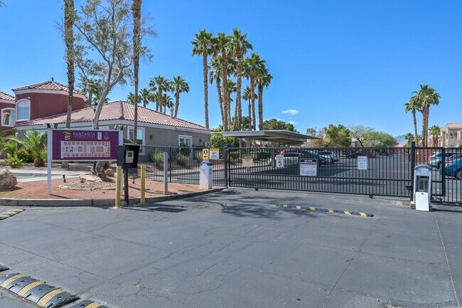 Building Photo - NE Near Nellis! Gated! Community Pool, Spa...