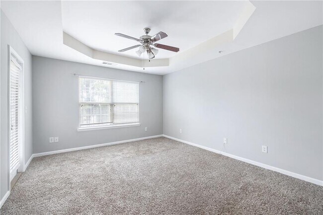 Building Photo - 544 Georgia Way