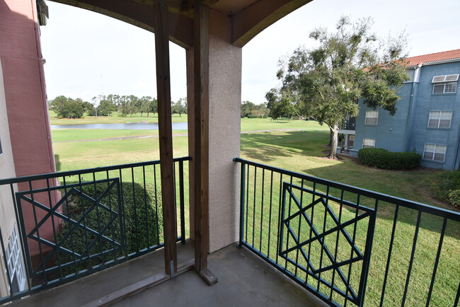 Building Photo - ORLANDO/Metro West: 2 bed/2 bath, 2nd Floo...