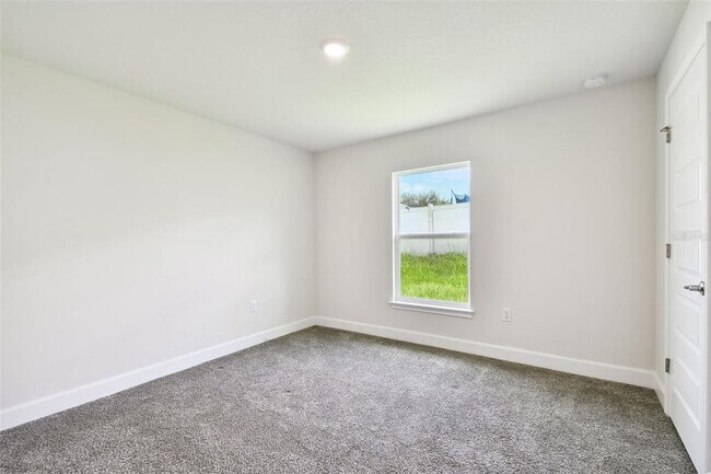 Building Photo - 360 Cimarron Ct