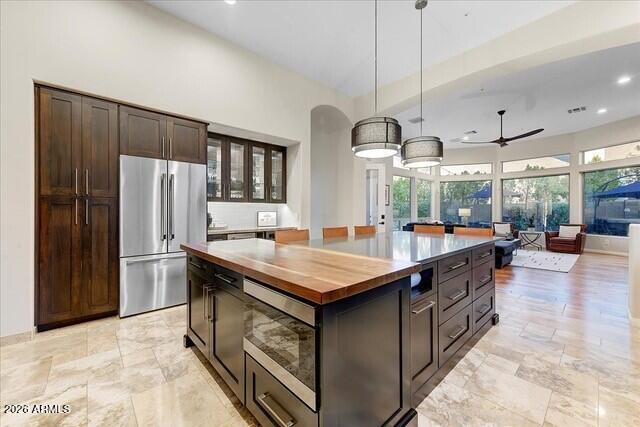 Building Photo - 16589 N 109th St