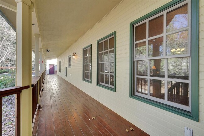 Building Photo - 21740 Homestead Rd