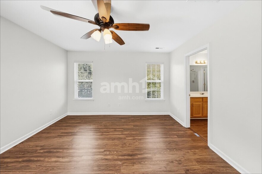 Building Photo - 1202 Haden Dr