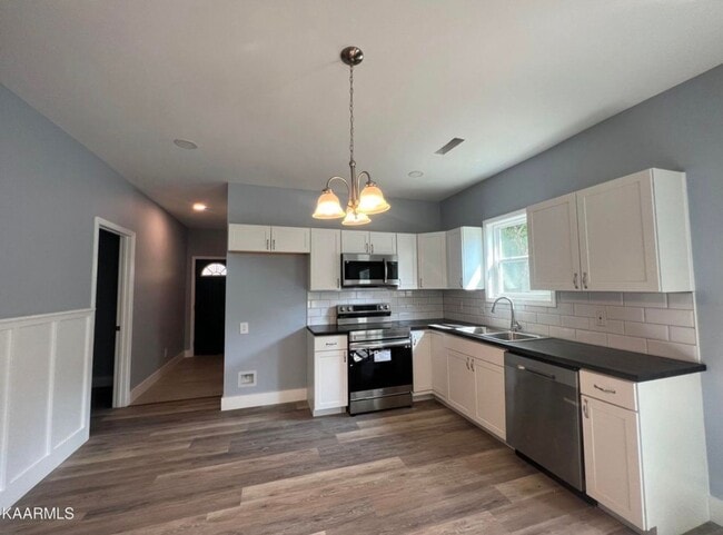 Building Photo - 3BR/2BA One-Level Home near Downtown