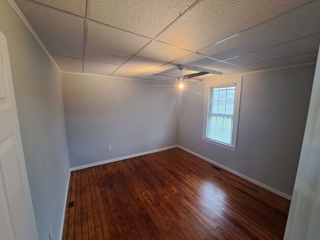 Building Photo - 508 Hugh St