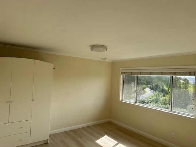 large bedroom with view - 18 Arguello Cir