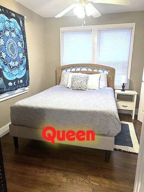 Building Photo - 1600 Belle Pl