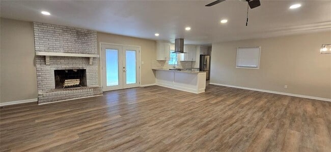 Building Photo - 5189 Forest Dr SE