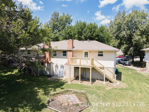 Building Photo - 16413 W 123rd St