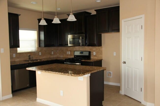 Building Photo - 1401 Little Elm Trail