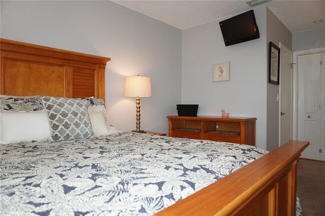 Building Photo - 4337 Tahitian Gardens Cir