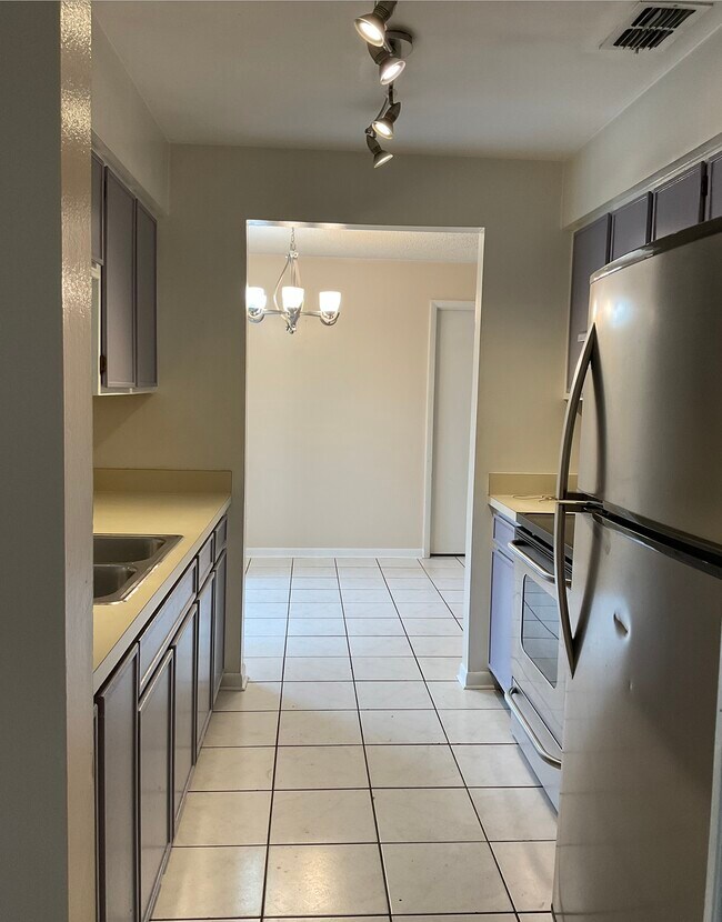 Building Photo - 7051 Citrus Point Ct