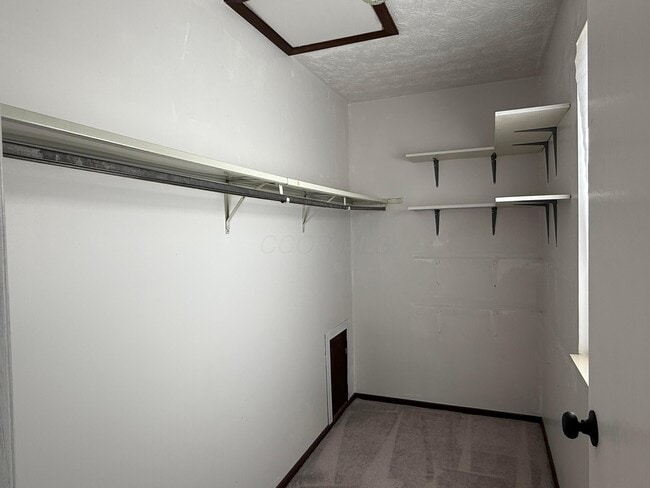 Building Photo - 6378 Cherroy Dr