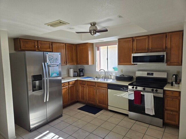 Building Photo - 1612 Leisure World