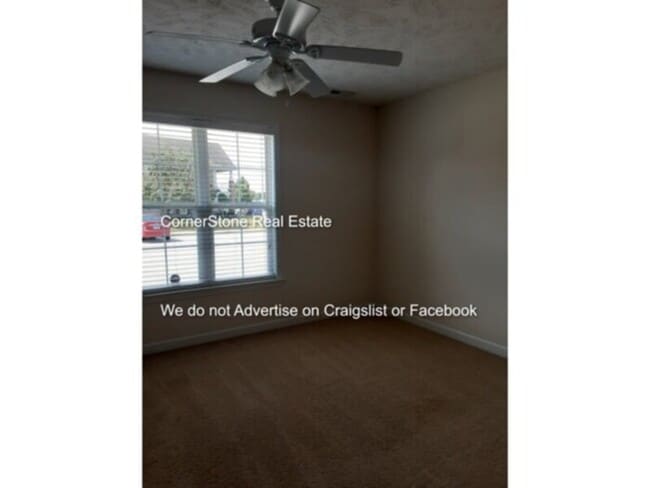 Building Photo - 1830 Balmoral Dr