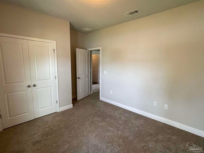 Building Photo - 10701 Trailblazer Wy