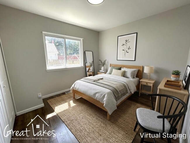 Building Photo - Stunning 3 Bedroom 1 Bathroom now available for rent