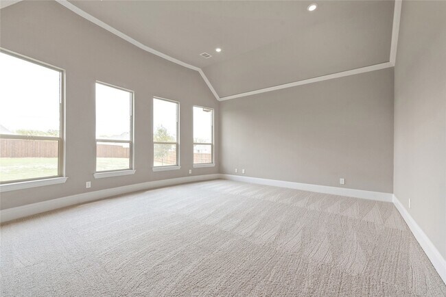 Building Photo - 813 Gallant Fox Trail