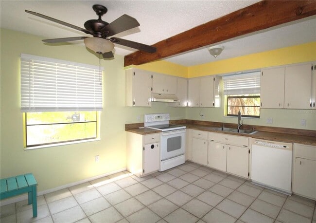 Building Photo - 60 Beachcomber Ln