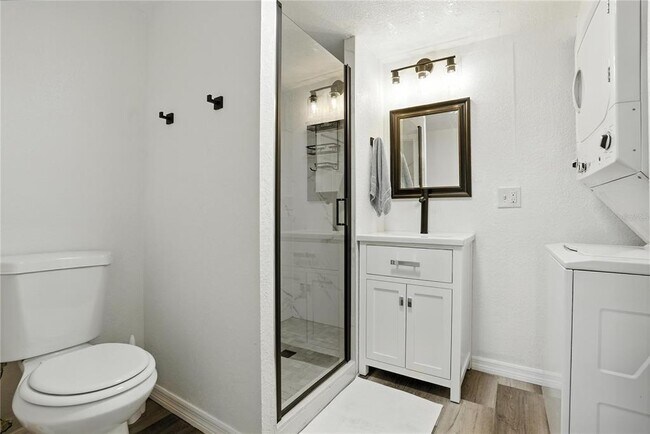 Building Photo - 1799 N Highland Ave