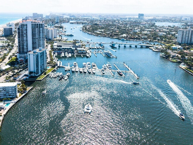 Building Photo - 153 N Seabreeze Blvd