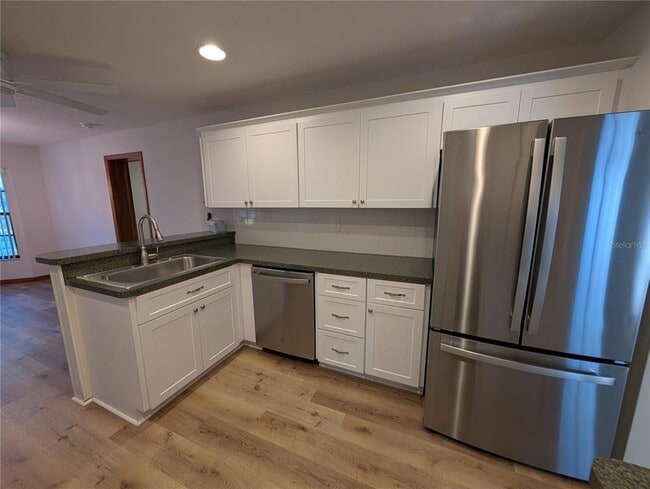 Building Photo - 3741 Thornbush Ln