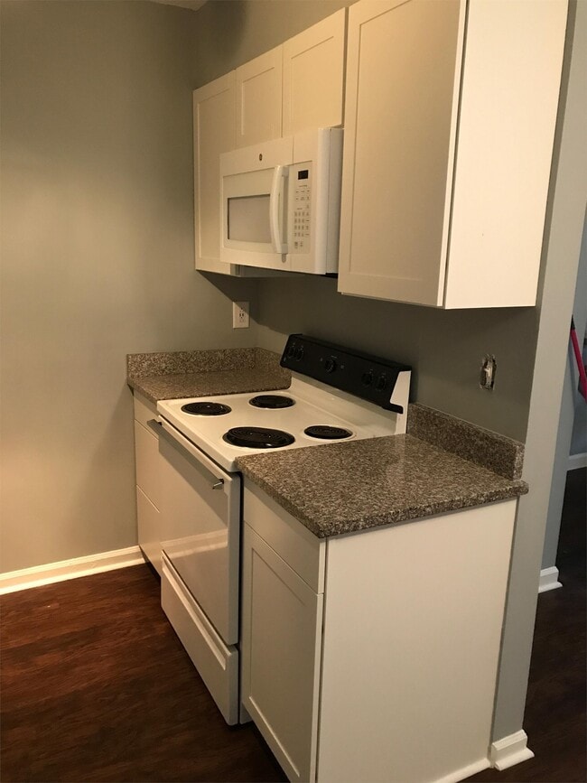 Primary Photo - 2494 Etiwan Ave