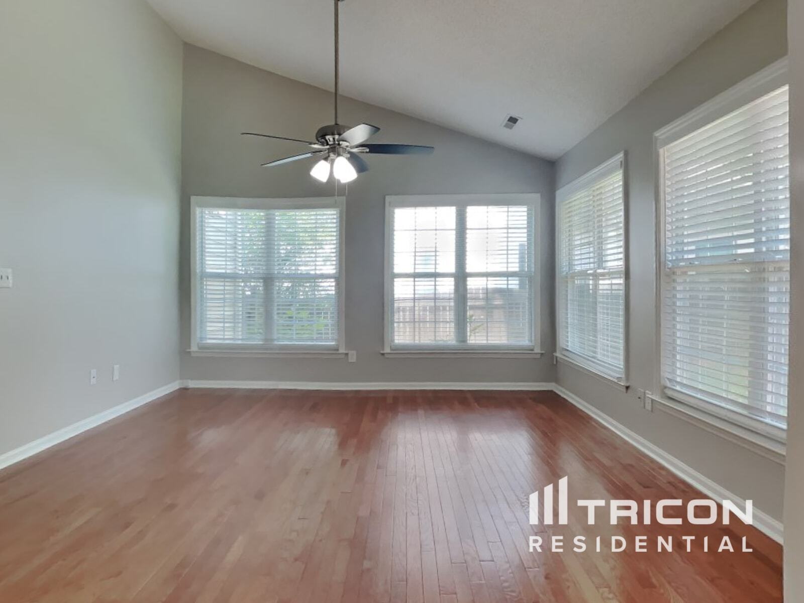 Building Photo - 1512 Ballard Ct