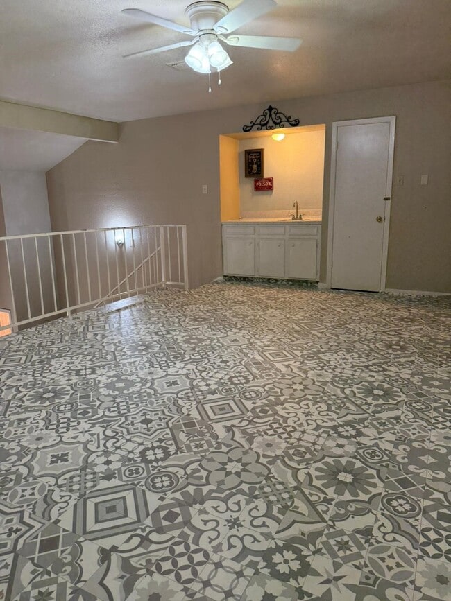 Building Photo - 12282 Wild Pine Dr
