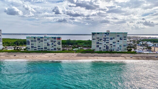 Building Photo - 9940 S Ocean Dr