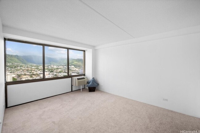 Building Photo - Marco Polo 2BD/2BA w/ 2 Parking and Views