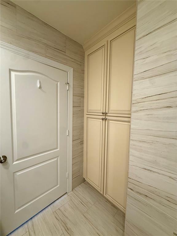 Building Photo - 501 Mirasol Cir