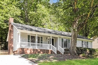 Building Photo - 3007 Amidon Dr