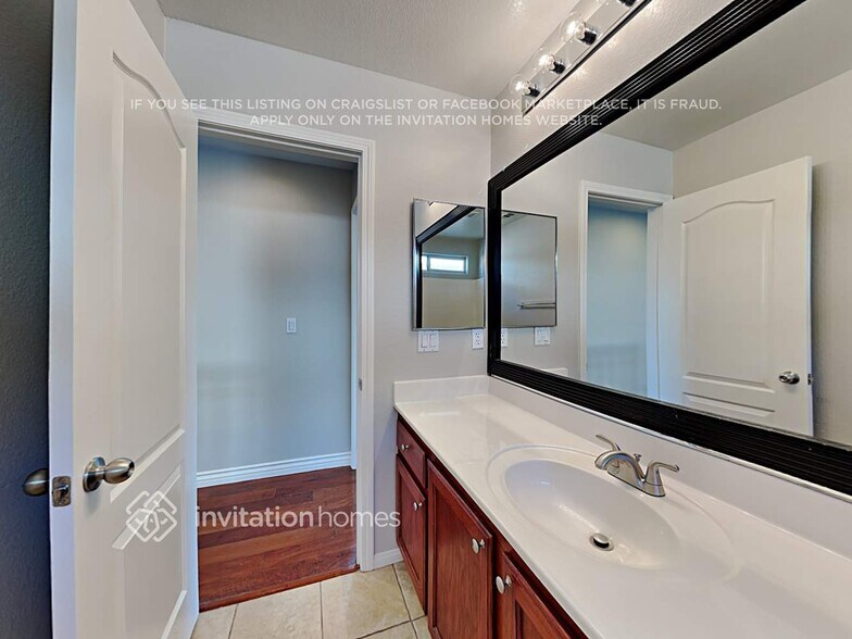 Building Photo - 5661 Dancing Orchid Ct