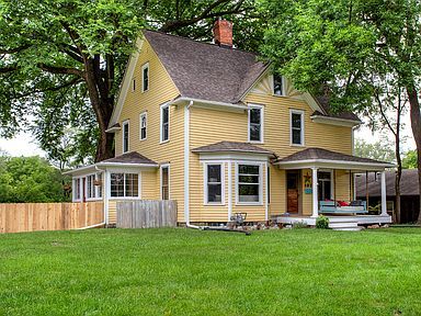 Building Photo - 107 S Riverside Dr