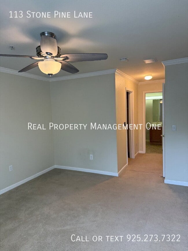 Building Photo - 113 Stone Pine Ln