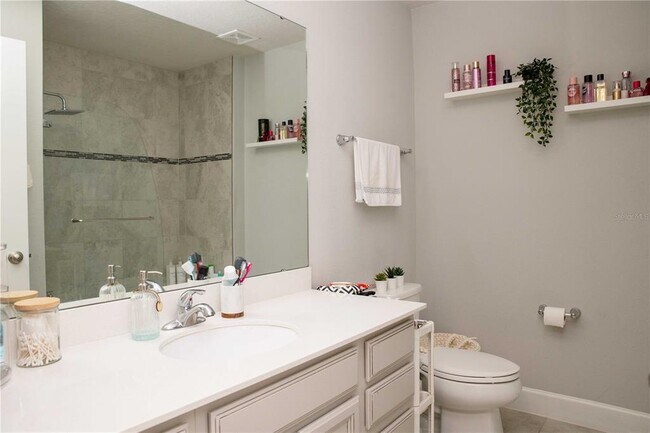 Building Photo - 5963 Glory Bower Dr
