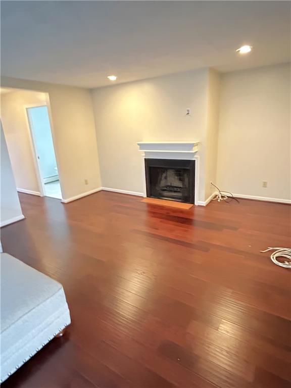 Building Photo - 130 Arbor Dr