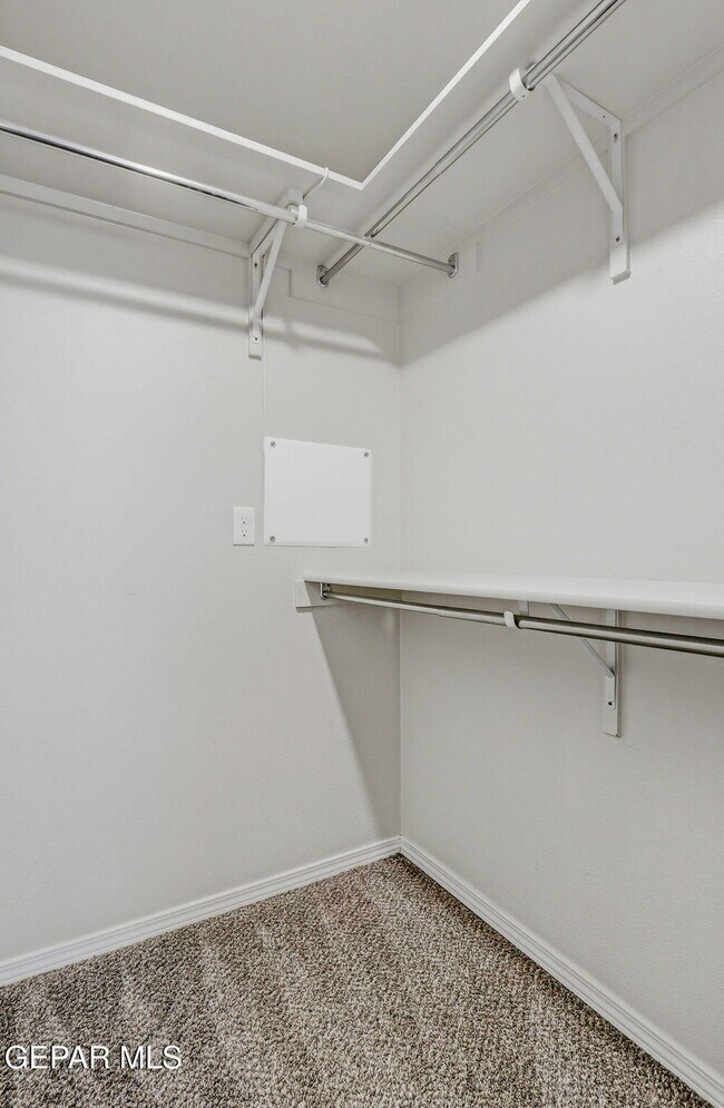 Building Photo - 14936 Harry Flournoy Ave