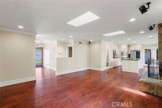 Building Photo - 1011 S Montezuma Way