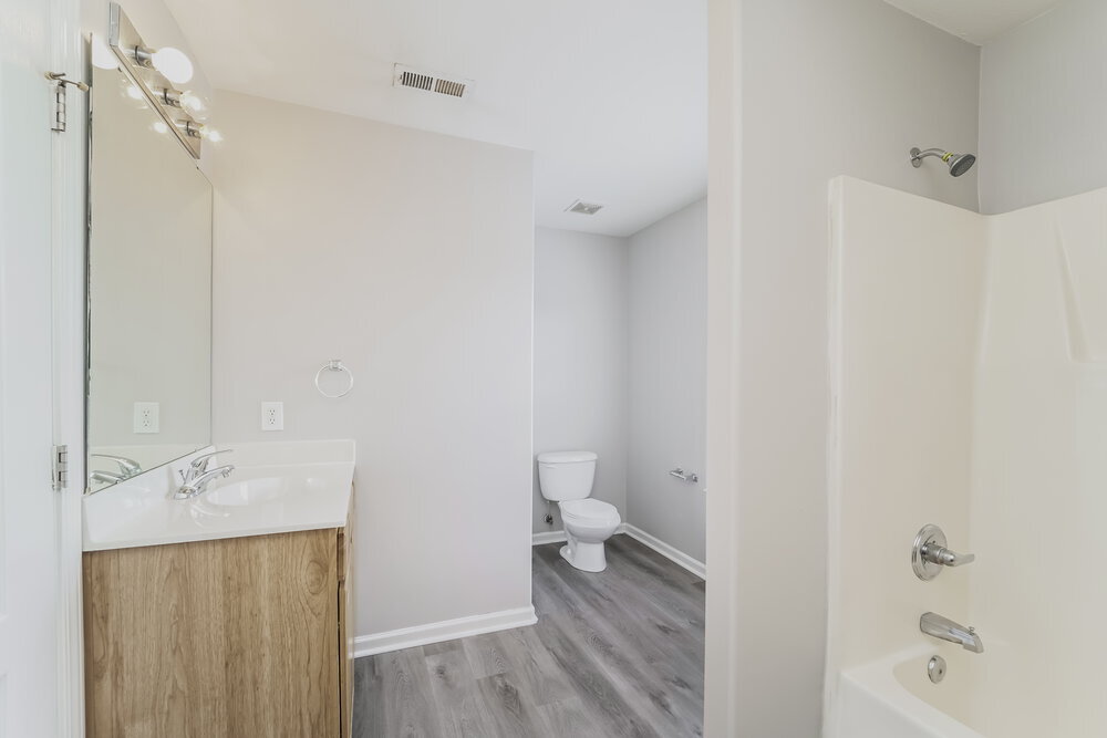 Building Photo - 6913 Seney Dr